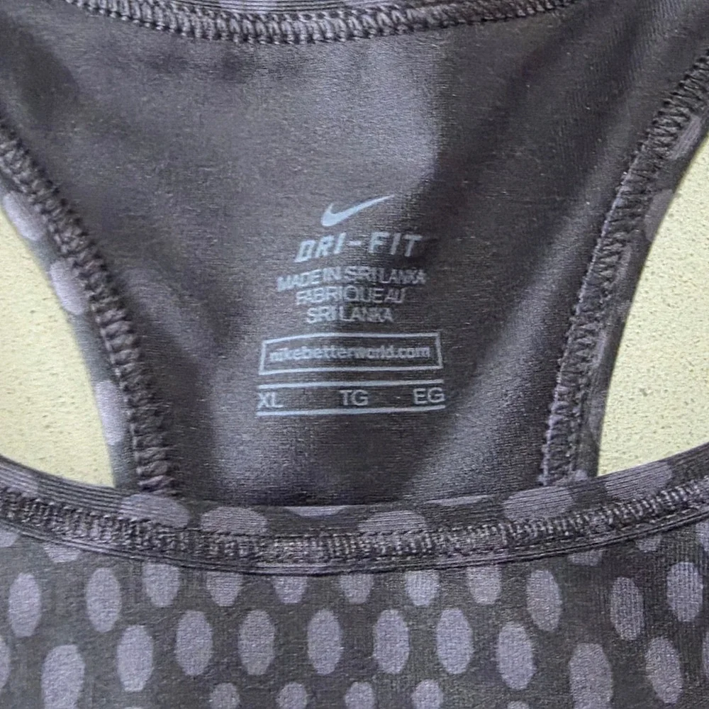 Nike Dri-FIT‎ Womens XL Black Grey Polka Dot Racerback Sports Bra Compression